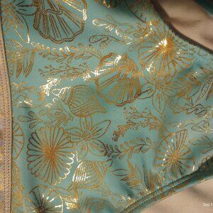 Disney child's bathing suit bottoms with velcro